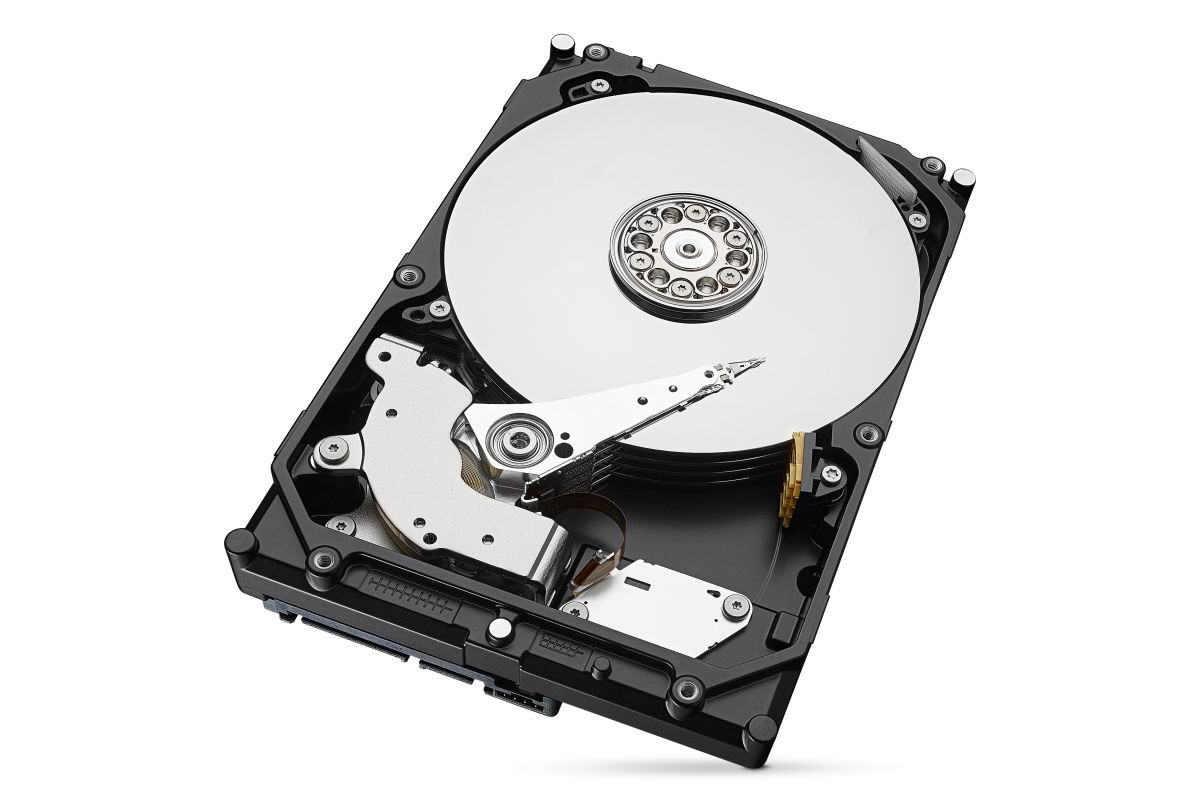 Жесткий sata 4tb. Жесткий диск 4тб. Seagate Barracuda 6 ТБ st6000dm003. Seagate Barracuda 4 TB st4000dm004. Seagate 2.5 HDD.